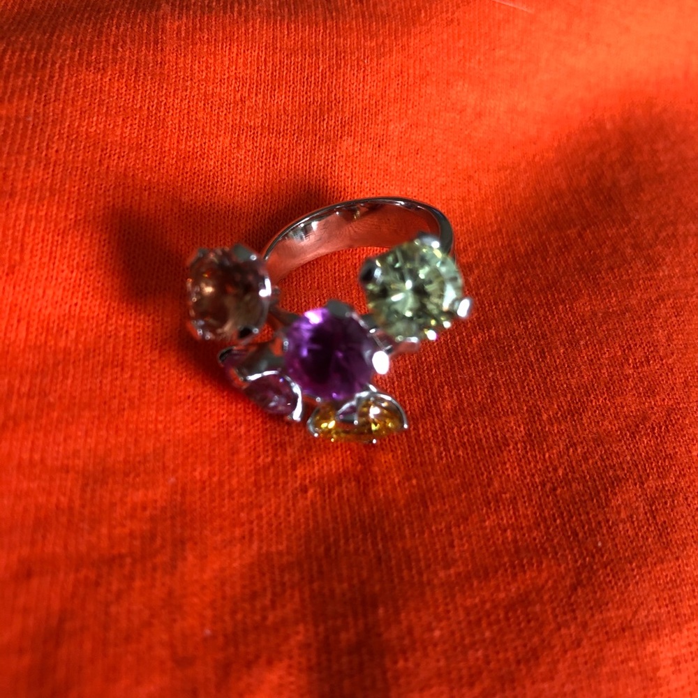 Ring (gorgeous)